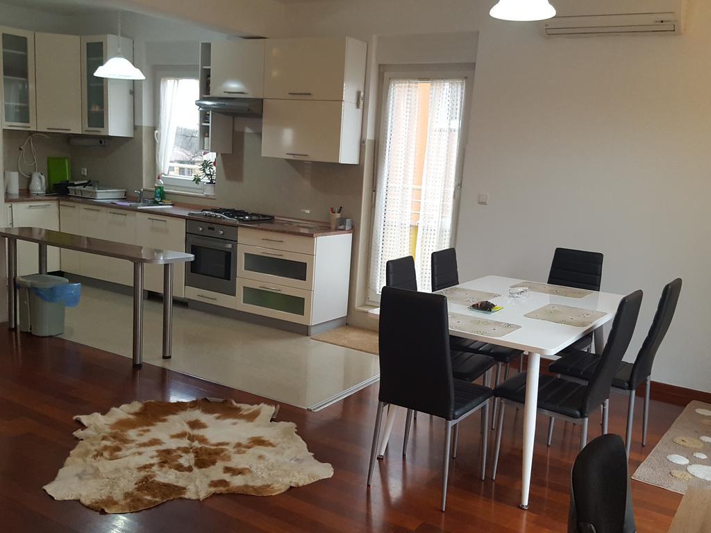 Apartman Maksimir Lux Zagreb-145M2 Экстерьер фото