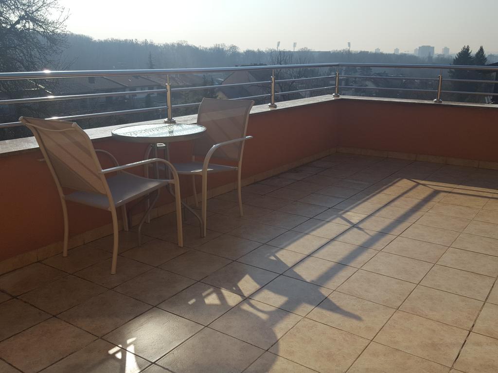 Apartman Maksimir Lux Zagreb-145M2 Экстерьер фото