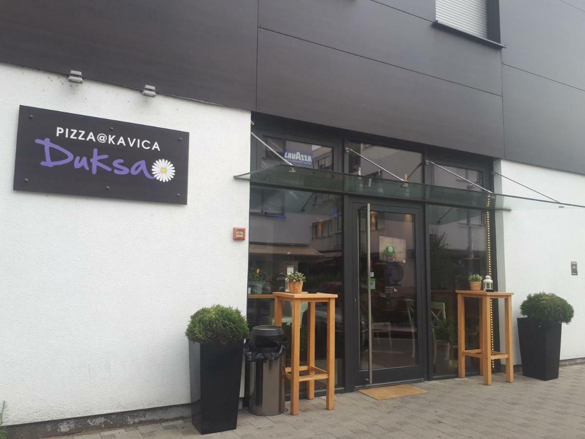 Apartman Maksimir Lux Zagreb-145M2 Экстерьер фото